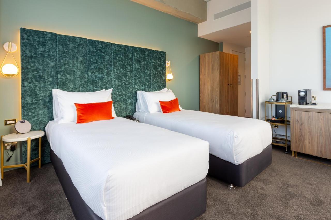 The Muse Christchurch Art Hotel Extérieur photo